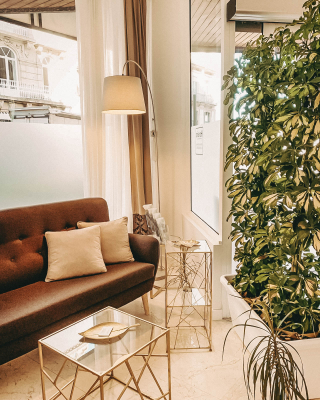 Foto DeCastro - Cosmetic medicine center