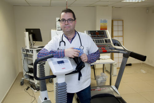 Dr. Manuel Cresp�n