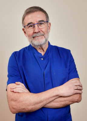 Dr. Jos� Antonio Hern�ndez