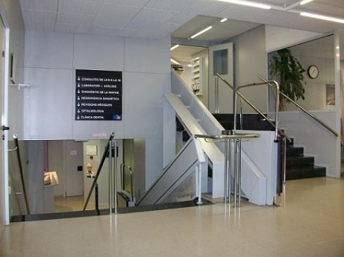 ESCALERAS VEST�BULO ENTRADA