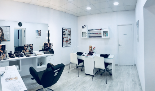 Espacio maquillaje y u�as