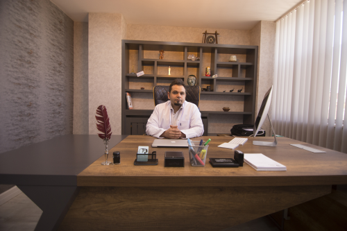 Op. Dr. Turgut Y�ce