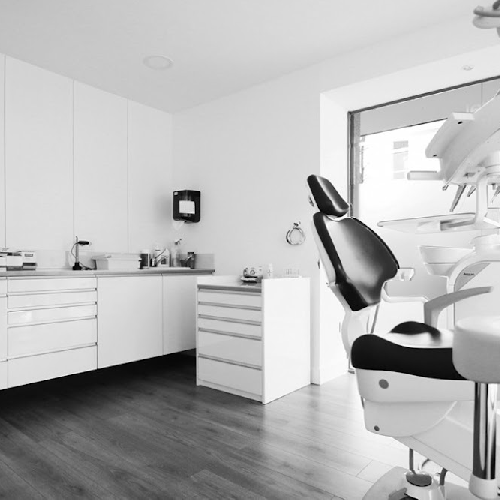 Foto CLINICA DENTAL VINATEROS