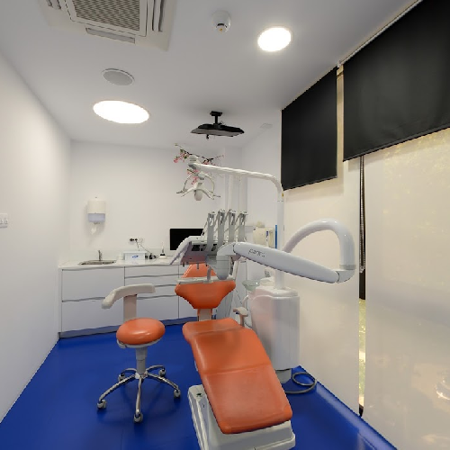 Foto Cl�nica Dental Ferrus & Bratos