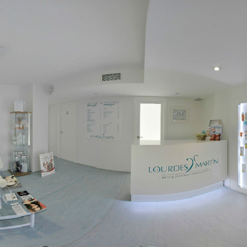 Foto Clinicas de Medicina y Cirugia Estetica Virgen de la Luz.