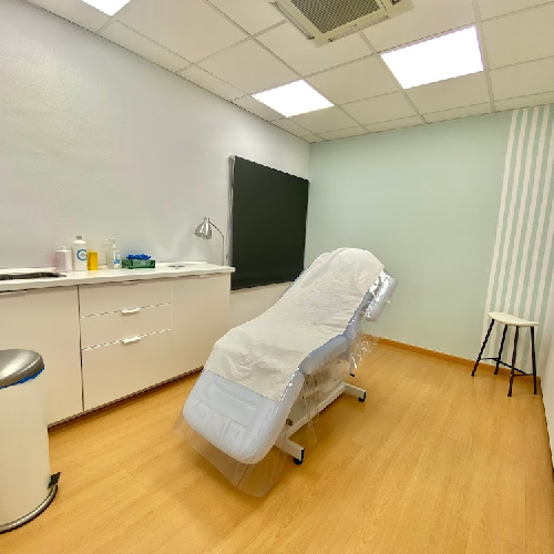 Foto Plastic Clinic - Dra. Ester Garcia Andres - Dr. Pietro Mulas