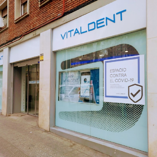 Foto Implantes Vitaldent Barcelona