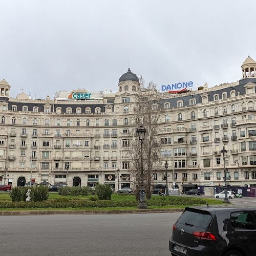 Foto Clinica Londres Barcelona Pla�a Francesc Maci�