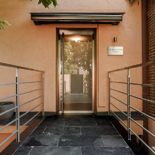 Foto Cl�nica Granado Tiagonce