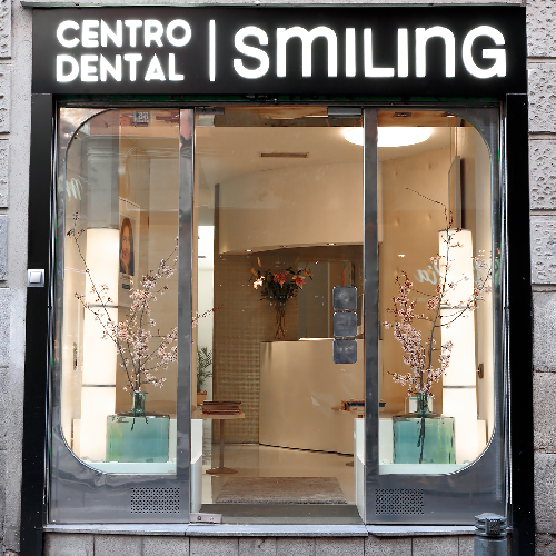 Foto Cl�nica dental Smiling