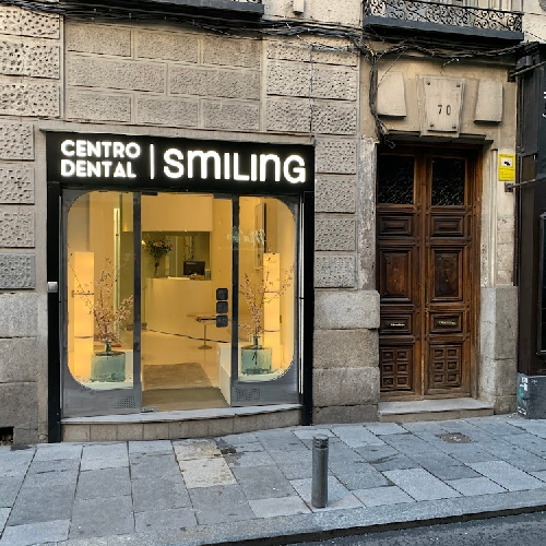 Foto Cl�nica dental Smiling