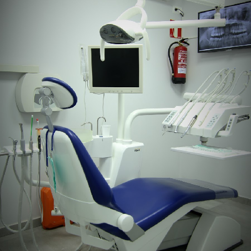 Foto Cl�nica Dental Cuzco